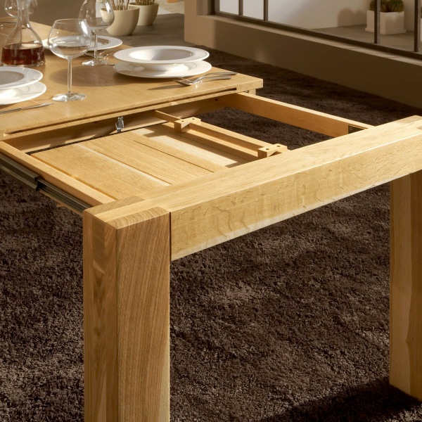 Masivní stoly Aruba